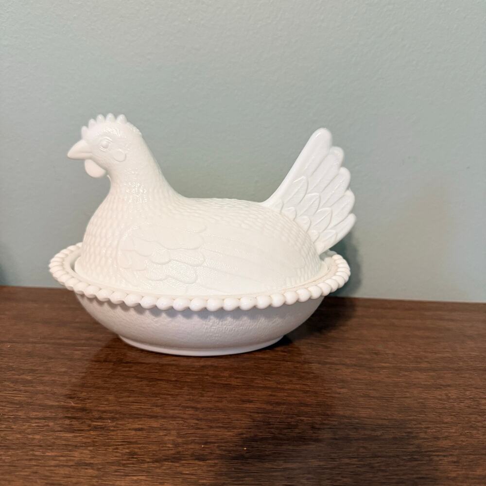 Hen On Nest Indiana White Milk Glass 7 inch